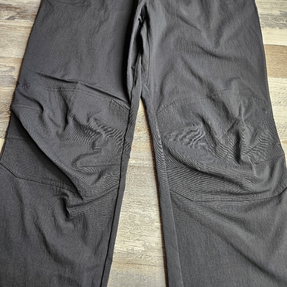 Mountain Hardware Men's Pants Black 34x34 - Picture 3 of 10